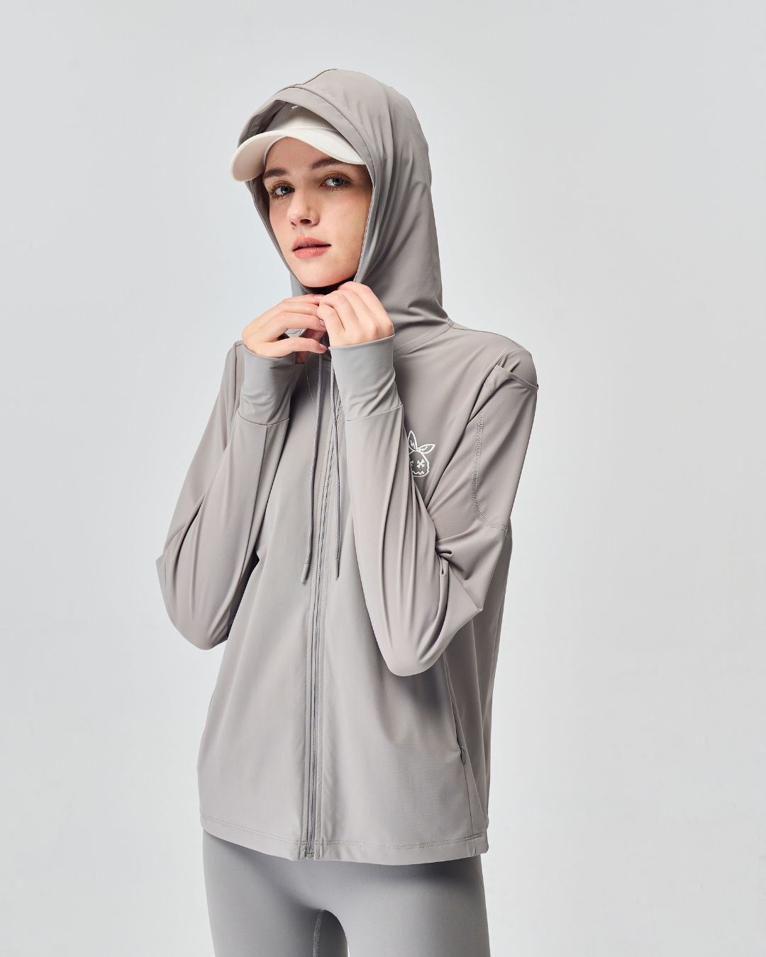 The "Bunny" UV Protection Lightweight Fullzip Layer