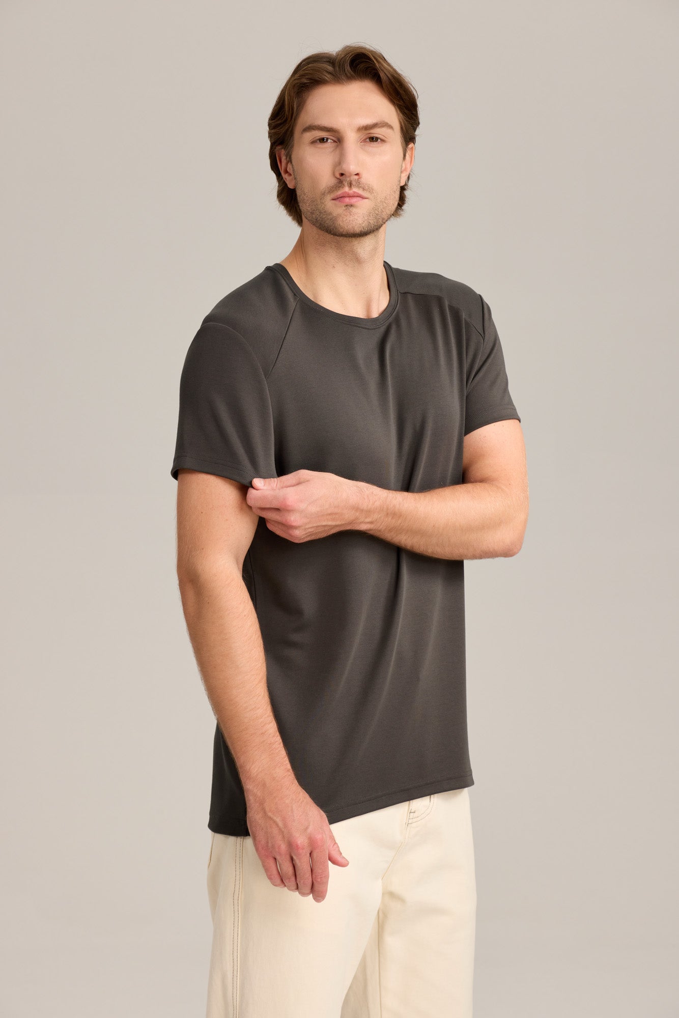Men's "Broader" T-shirt - Transform Your Fit – Instantly