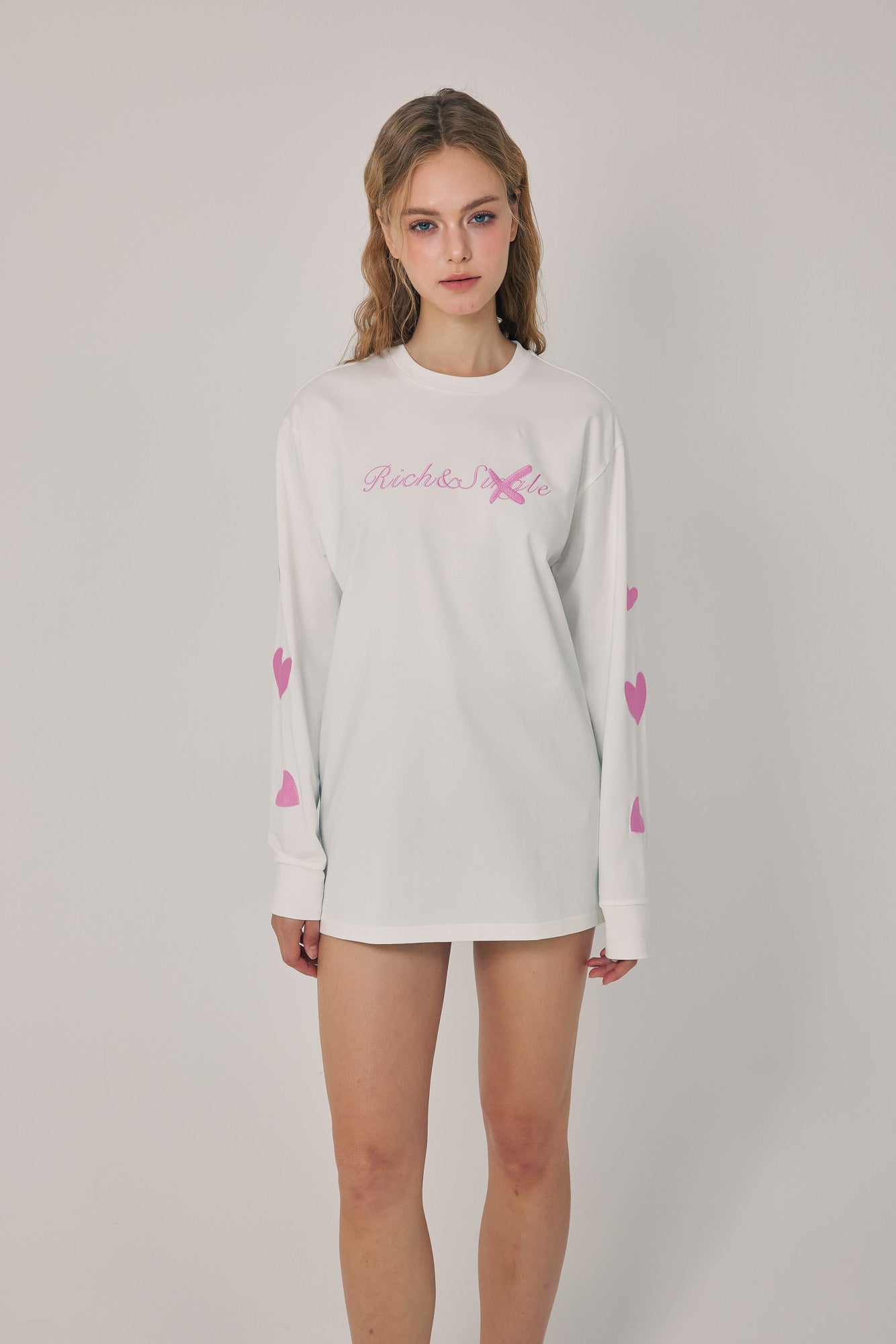 Rich & Single Signature Chic Tee