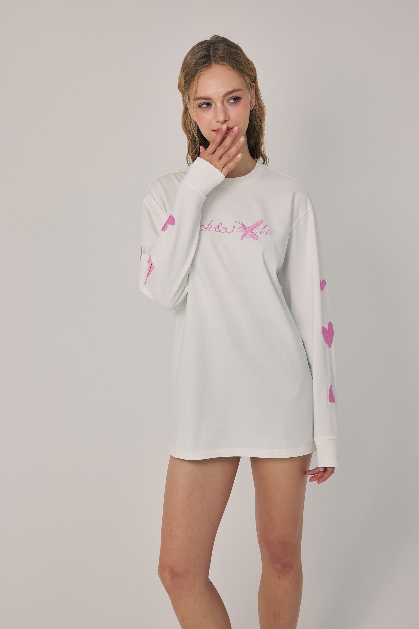 Rich & Single Signature Chic Tee