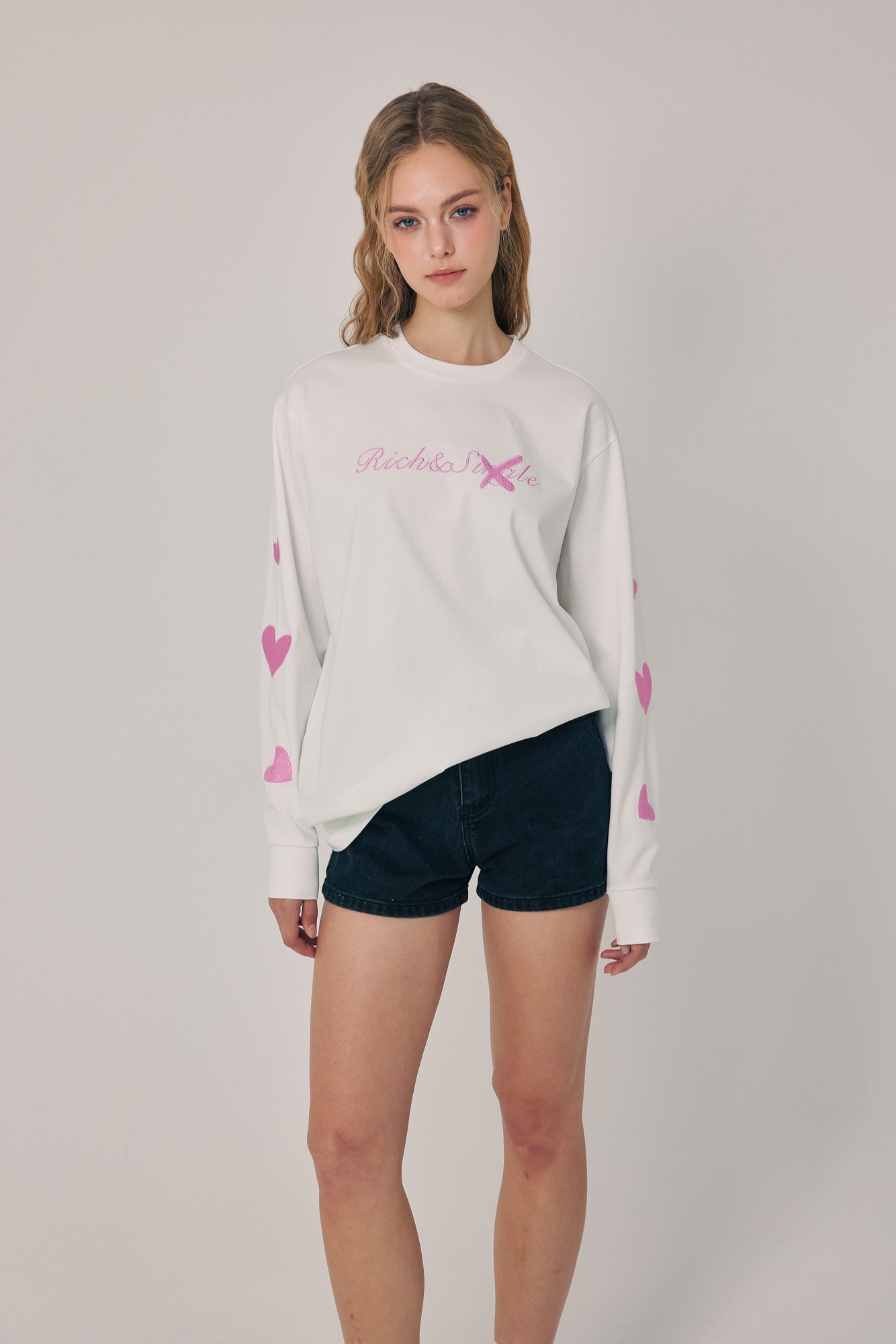 Rich & Single Signature Chic Tee