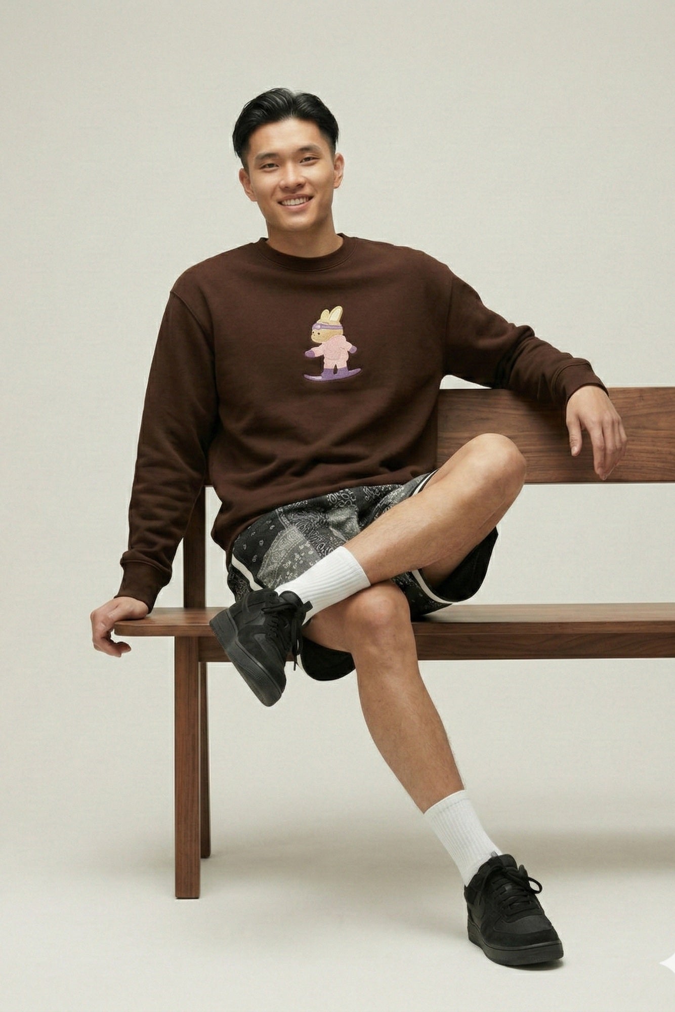 Men's Amoo Snowboard Bunny Crewneck