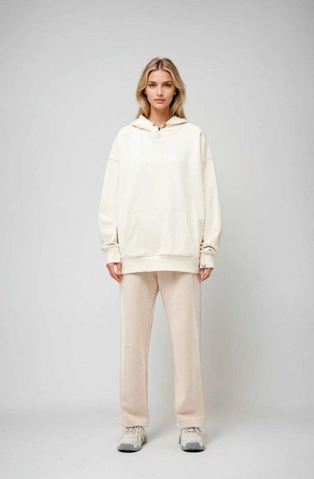 VIP Sale- 90s Vintage Two Seasons Hoodie Cream