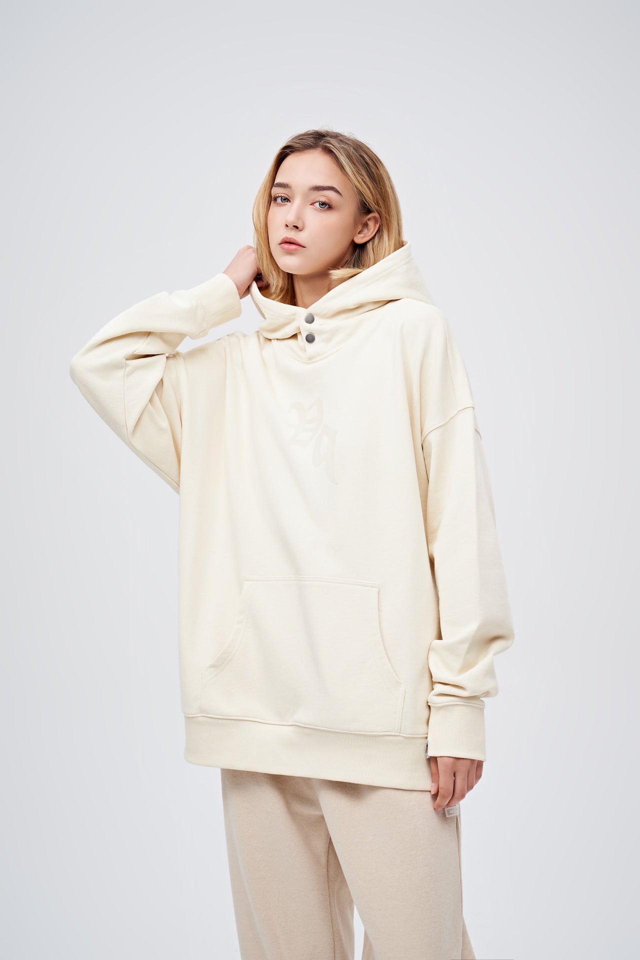 VIP Sale- 90s Vintage Two Seasons Hoodie Cream