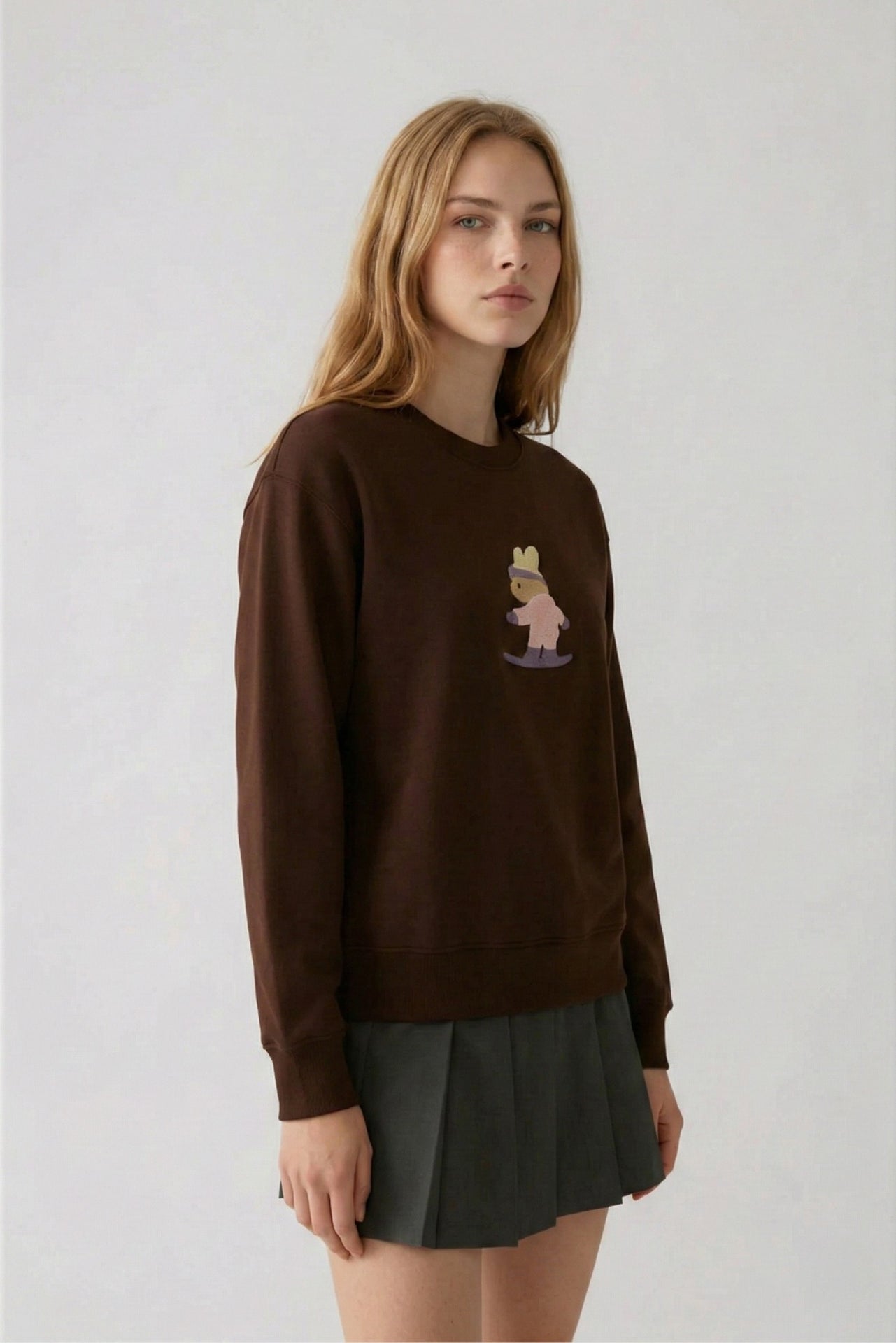 Amoo Snowboard Bunny Crewneck