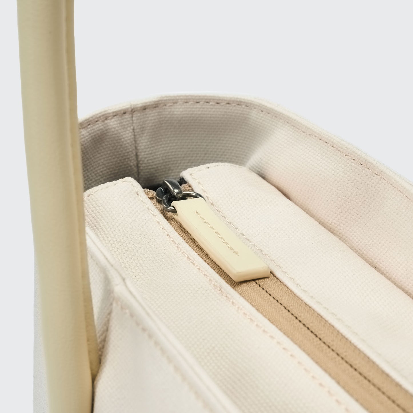 Club Tote(Beige)