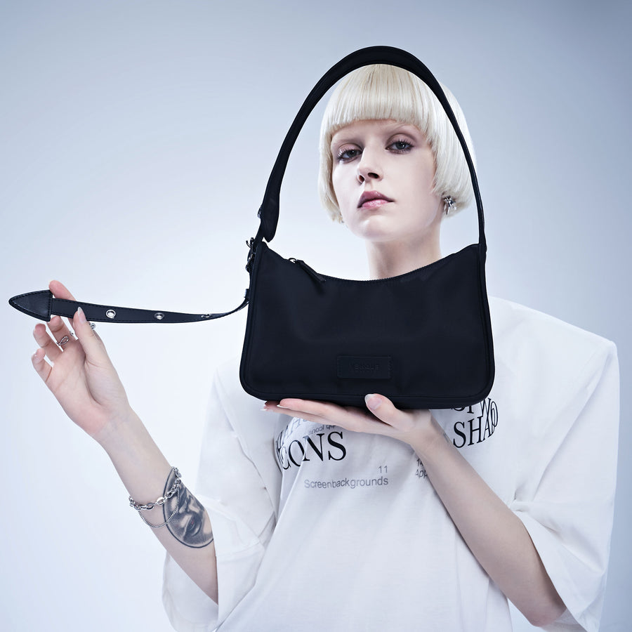 Esteau Shoulder Bag