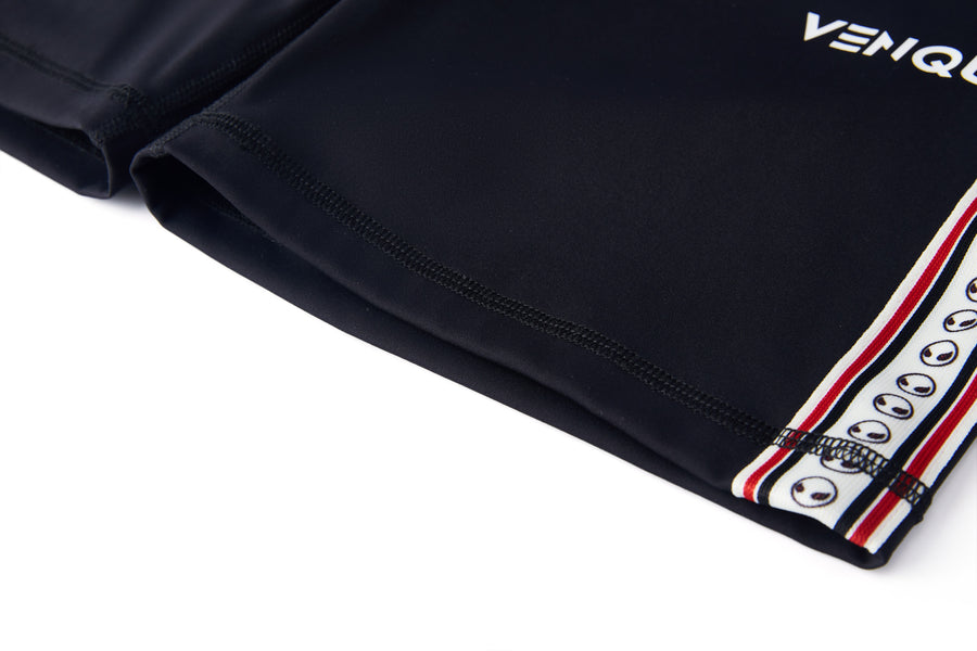 Studio Amoo™ High-Rise Biker Short 8"