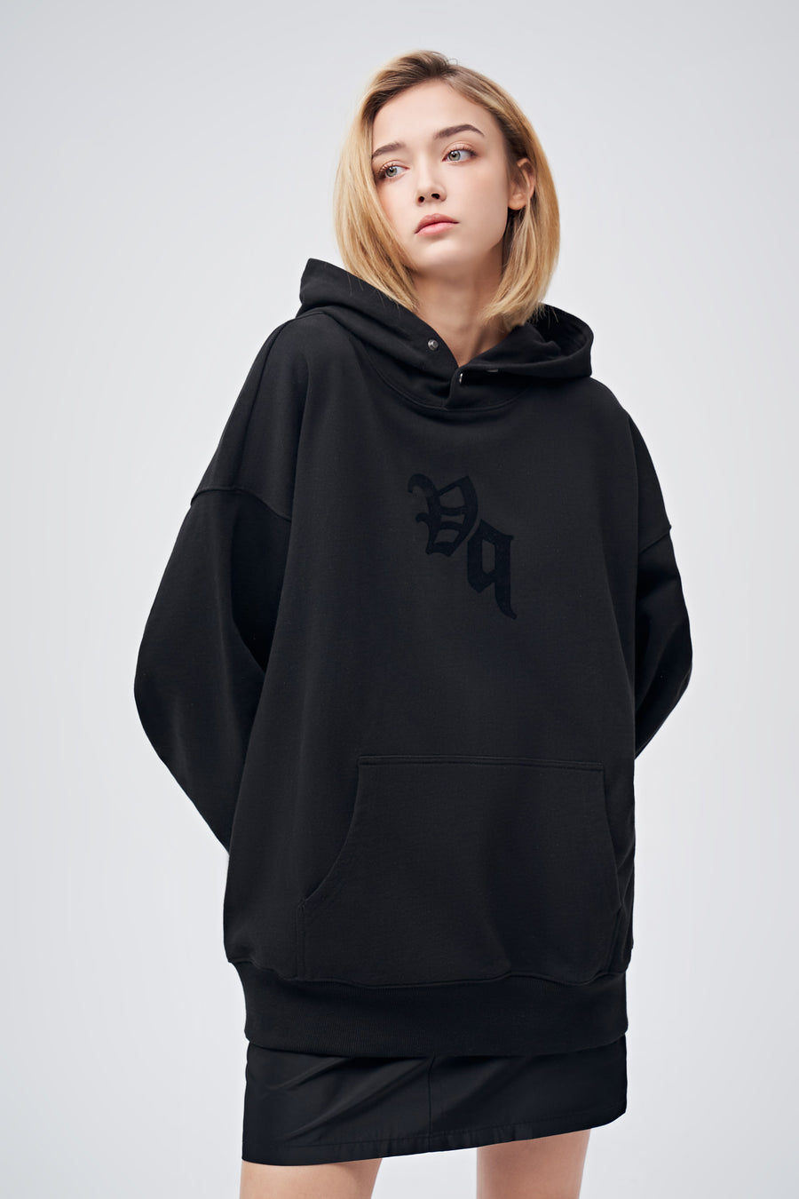 90s Vintage Two Seasons Hoodie Black